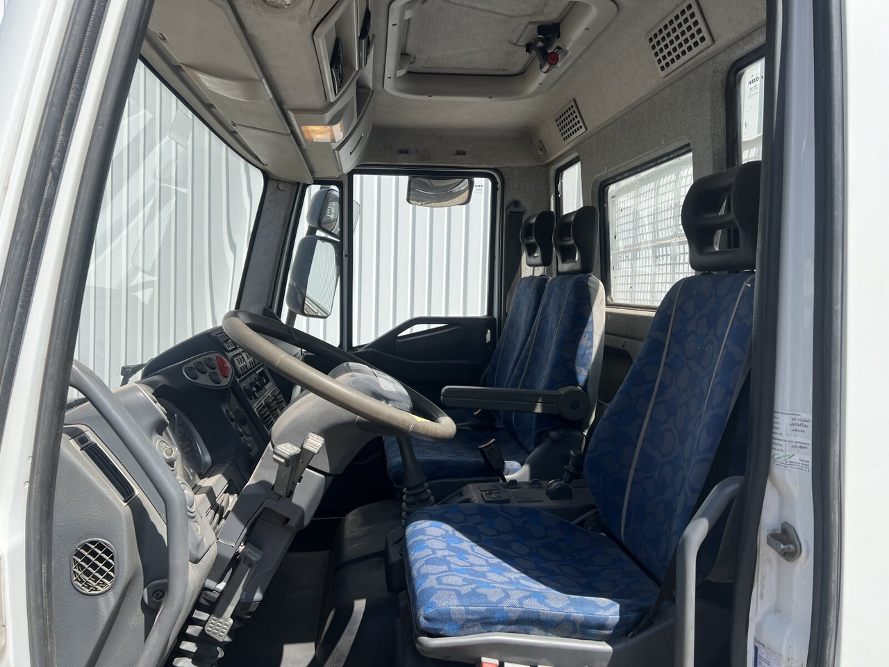EuroCargo ML80E18K 4x2 EuroCargo ML80E18K 4x2 - Camión volquete: foto 4 EuroCargo ML80E18K 4x2 EuroCargo ML80E18K 4x2 - Camión volquete: foto 4