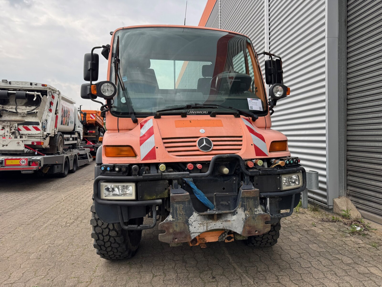 Unimog U 400 405/12 4x4 U 400 405/12 4x4, Kipper, Kommunalhydraulik, VarioPilot, Zapfwelle - Furgoneta: foto 3 Unimog U 400 405/12 4x4 U 400 405/12 4x4, Kipper, Kommunalhydraulik, VarioPilot, Zapfwelle - Furgoneta: foto 3