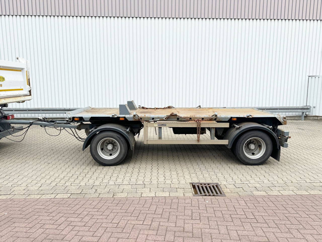 HKM A 18 ZB 3,4 A 18 ZB 3,4 Absetzanhänger - Remolque portacontenedore/ Intercambiable: foto 3 HKM A 18 ZB 3,4 A 18 ZB 3,4 Absetzanhänger - Remolque portacontenedore/ Intercambiable: foto 3