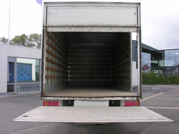 Camión caja cerrada Iveco EuroCargo 120E/21 EuroCargo 120E/21: foto 9