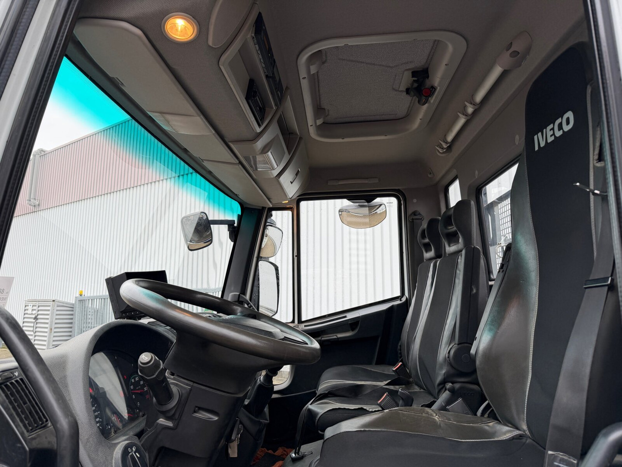 Iveco EuroCargo ML80E21 K 4x2 EuroCargo ML80E21 K 4x2, 2x AHK - Camión volquete: foto 2 Iveco EuroCargo ML80E21 K 4x2 EuroCargo ML80E21 K 4x2, 2x AHK - Camión volquete: foto 2