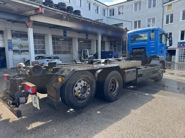 MAN TGS 26.400 6x2-4 BL TGS 26.400 6x2-4 BL, Lenk-/Liftachse - Camión multibasculante: foto 3 MAN TGS 26.400 6x2-4 BL TGS 26.400 6x2-4 BL, Lenk-/Liftachse - Camión multibasculante: foto 3