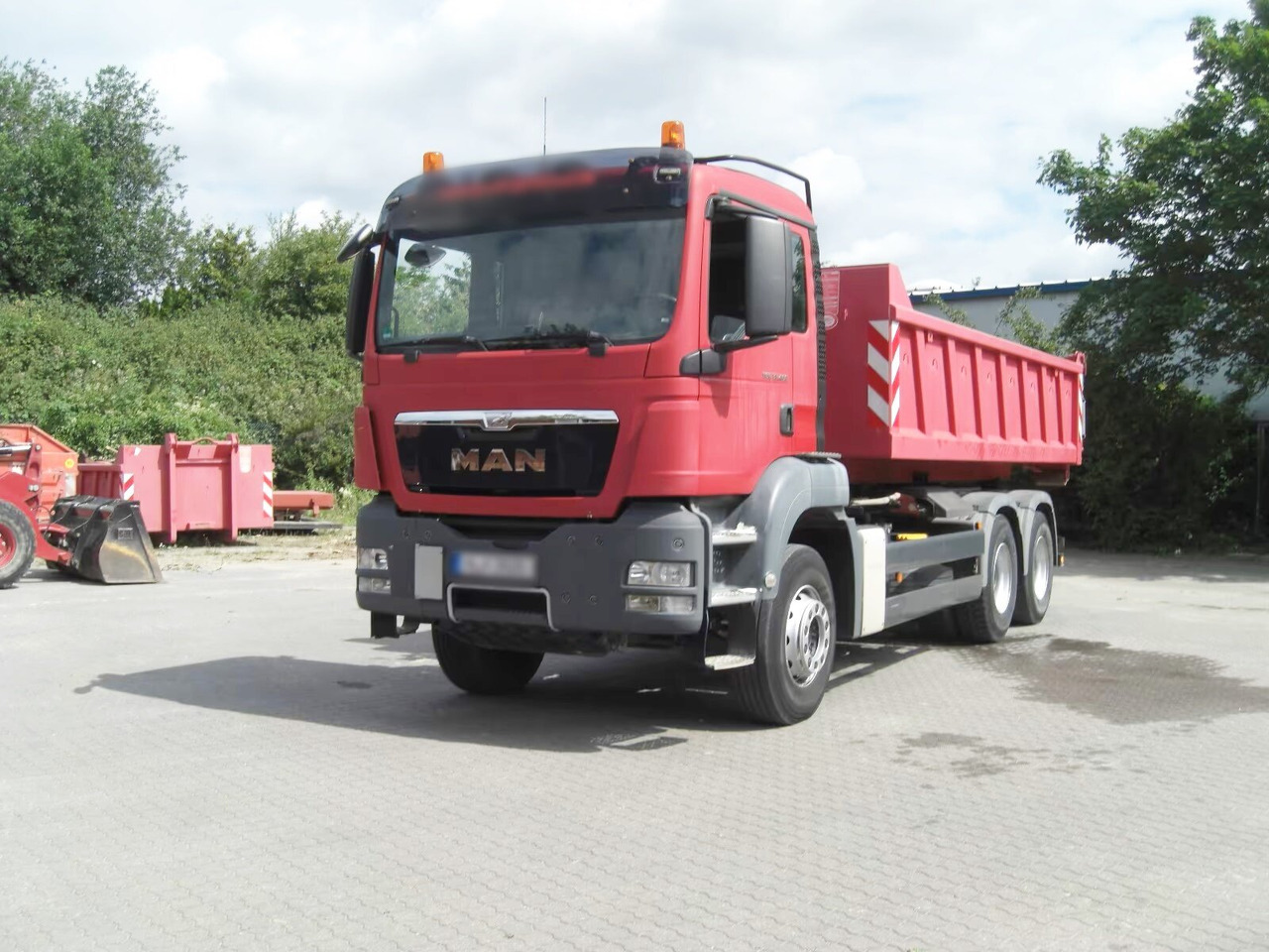 MAN TGS 33.400 6x4 BL TGS 33.400 6x4 BL - Camión multibasculante: foto 1 MAN TGS 33.400 6x4 BL TGS 33.400 6x4 BL - Camión multibasculante: foto 1