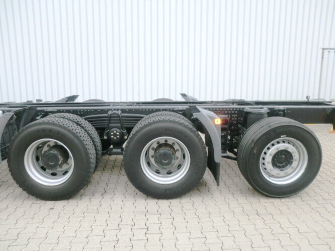 MAN TGS 50.480BB 10x4 TGS 50.480 BB 10x4, 2x VORHANDEN! - Camión chasis: foto 2 MAN TGS 50.480BB 10x4 TGS 50.480 BB 10x4, 2x VORHANDEN! - Camión chasis: foto 2