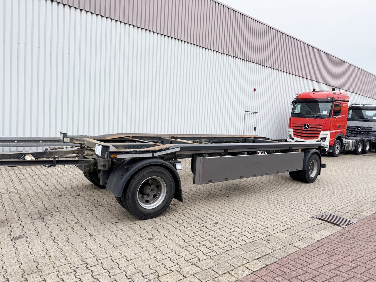 Meiller MG18-ZO 5.4 MG18-ZO 5.4 Abrollanhänger - Remolque multilift/ Portacontenedores de cadenas: foto 1 Meiller MG18-ZO 5.4 MG18-ZO 5.4 Abrollanhänger - Remolque multilift/ Portacontenedores de cadenas: foto 1