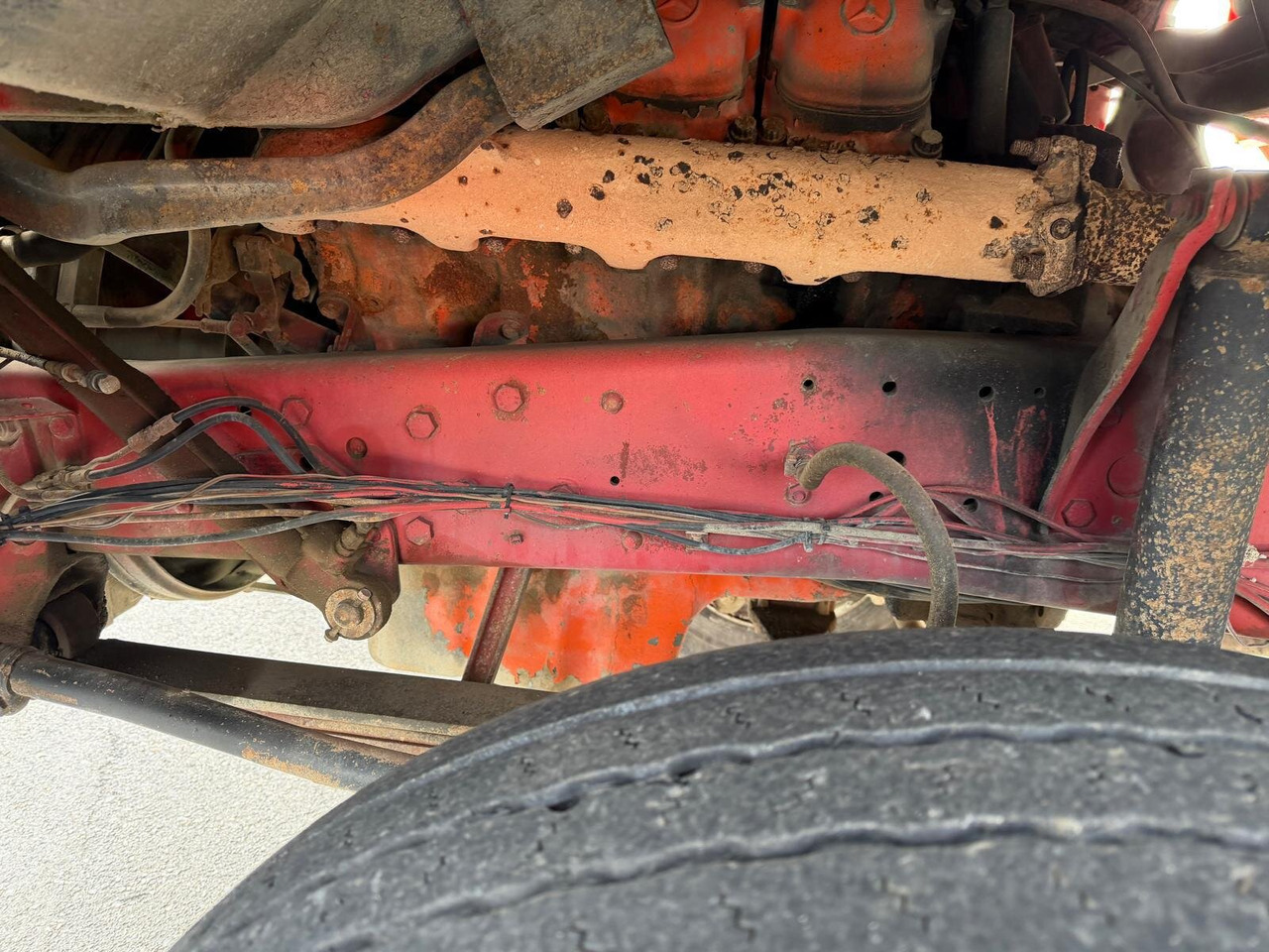 Mercedes-Benz - 2628 6 x 4 - Camión volquete: foto 3 Mercedes-Benz - 2628 6 x 4 - Camión volquete: foto 3