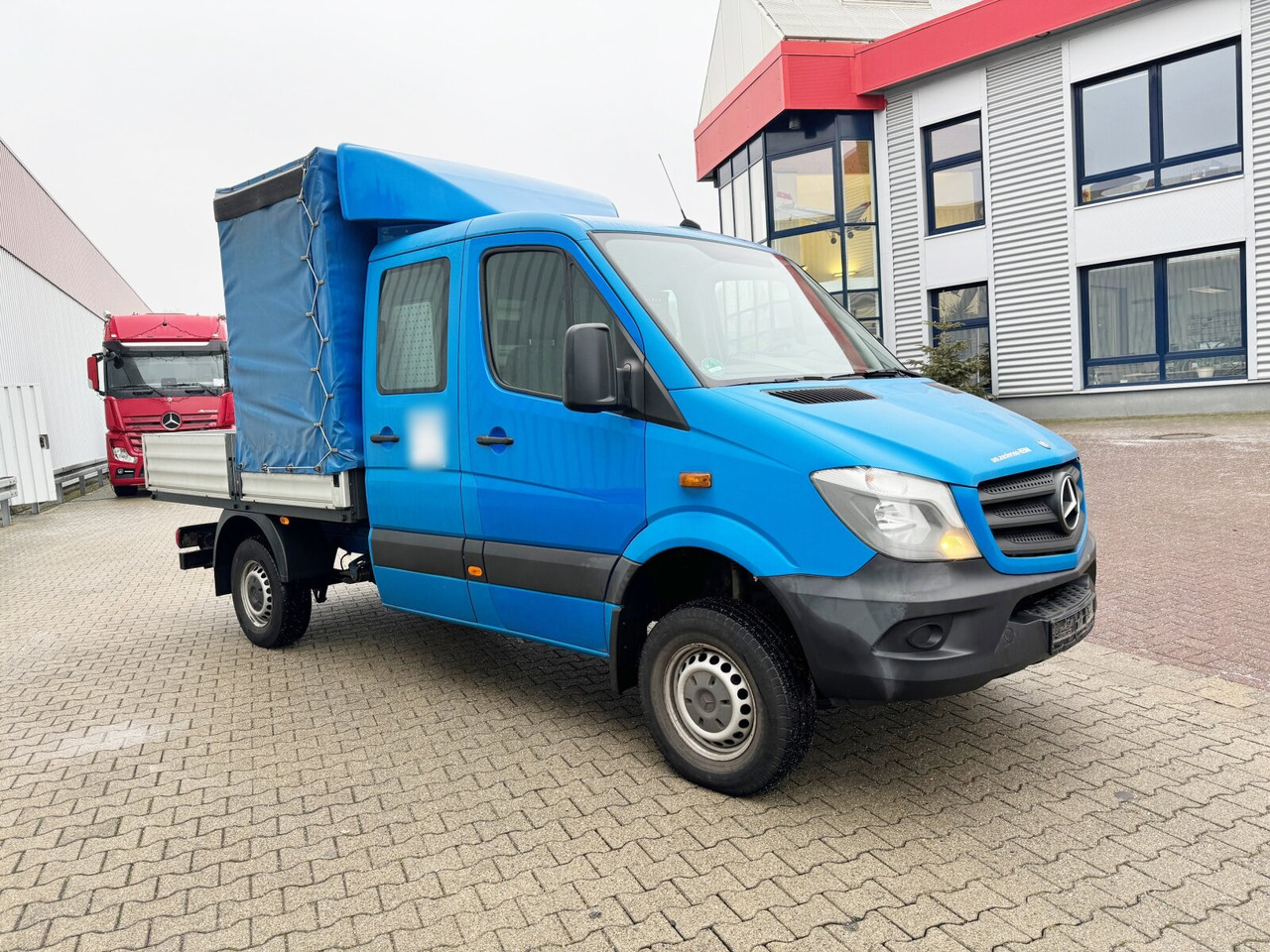 Furgoneta caja abierta, Furgoneta combi Mercedes-Benz 316 4x4 Doka 316 4x4 Doka, Werkstatteinrichtung: foto 9 Furgoneta caja abierta, Furgoneta combi Mercedes-Benz 316 4x4 Doka 316 4x4 Doka, Werkstatteinrichtung: foto 9