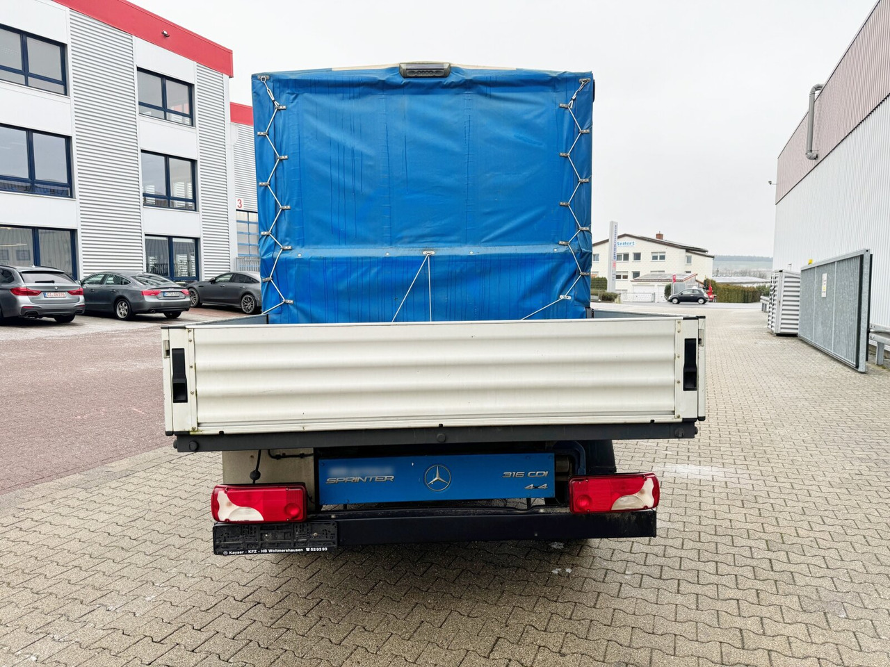 Furgoneta caja abierta, Furgoneta combi Mercedes-Benz 316 4x4 Doka 316 4x4 Doka, Werkstatteinrichtung: foto 11 Furgoneta caja abierta, Furgoneta combi Mercedes-Benz 316 4x4 Doka 316 4x4 Doka, Werkstatteinrichtung: foto 11