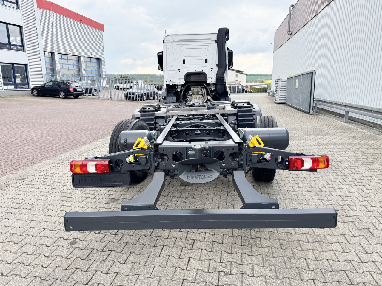 Leasing de Mercedes-Benz Actros 2548 L 6x2 Actros 2548 L 6x2, Retarder, Lenk-/Liftachse Mercedes-Benz Actros 2548 L 6x2 Actros 2548 L 6x2, Retarder, Lenk-/Liftachse: foto 11