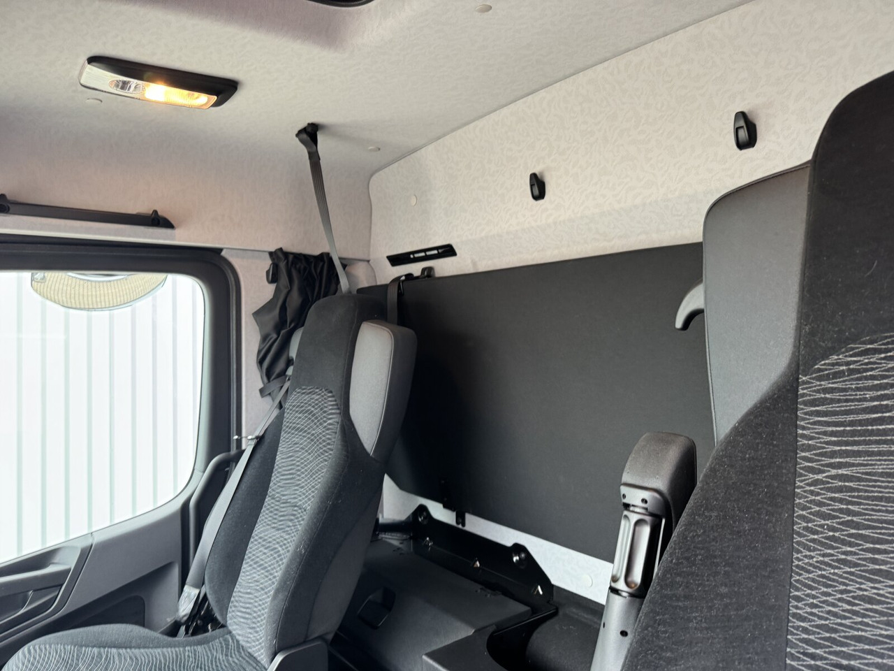 Leasing de Mercedes-Benz Actros 2548 L 6x2 Actros 2548 L 6x2, Retarder, Lenk-/Liftachse Mercedes-Benz Actros 2548 L 6x2 Actros 2548 L 6x2, Retarder, Lenk-/Liftachse: foto 6