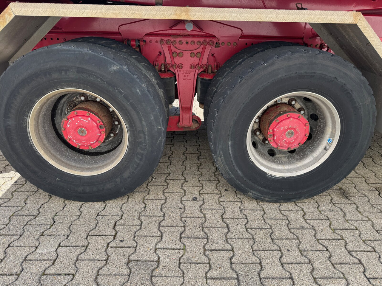 Mercedes-Benz Actros 2648 LK 6x4 Actros 2648 LK 6x4, Retarder, Bi-Xenon - Camión chasis: foto 5 Mercedes-Benz Actros 2648 LK 6x4 Actros 2648 LK 6x4, Retarder, Bi-Xenon - Camión chasis: foto 5