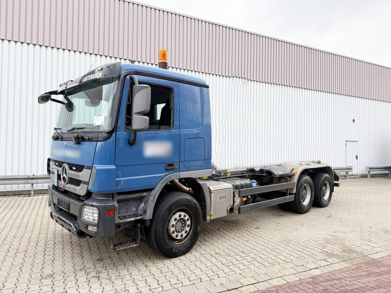 Mercedes-Benz Actros 3346 6x4 Actros 3346 6x4, Retarder, Only Chassis! - Camión chasis: foto 1 Mercedes-Benz Actros 3346 6x4 Actros 3346 6x4, Retarder, Only Chassis! - Camión chasis: foto 1