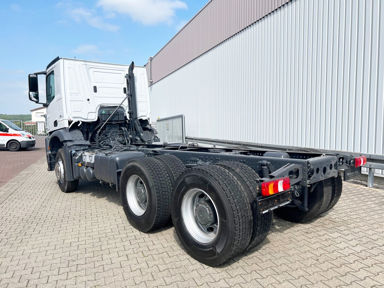 Camión multibasculante Mercedes-Benz Arocs 2642/45 K 6x4 Arocs 2642/45 K 6x4/33 , Retarder, Motorabtrieb: foto 12 Camión multibasculante Mercedes-Benz Arocs 2642/45 K 6x4 Arocs 2642/45 K 6x4/33 , Retarder, Motorabtrieb: foto 12