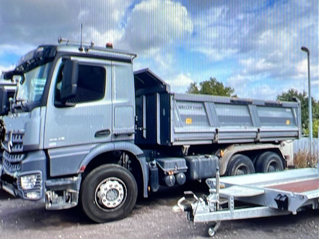 Mercedes-Benz Arocs 2646 K 6x4 Arocs 2646 K 6x4, Bordmatik - Camión volquete: foto 1 Mercedes-Benz Arocs 2646 K 6x4 Arocs 2646 K 6x4, Bordmatik - Camión volquete: foto 1