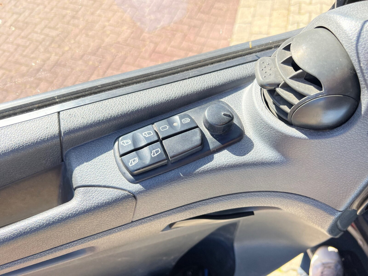 Camión volquete Mercedes-Benz Atego 1227 K 4x2 Atego 1227 K 4x2, Meiller Kipper: foto 7 Camión volquete Mercedes-Benz Atego 1227 K 4x2 Atego 1227 K 4x2, Meiller Kipper: foto 7