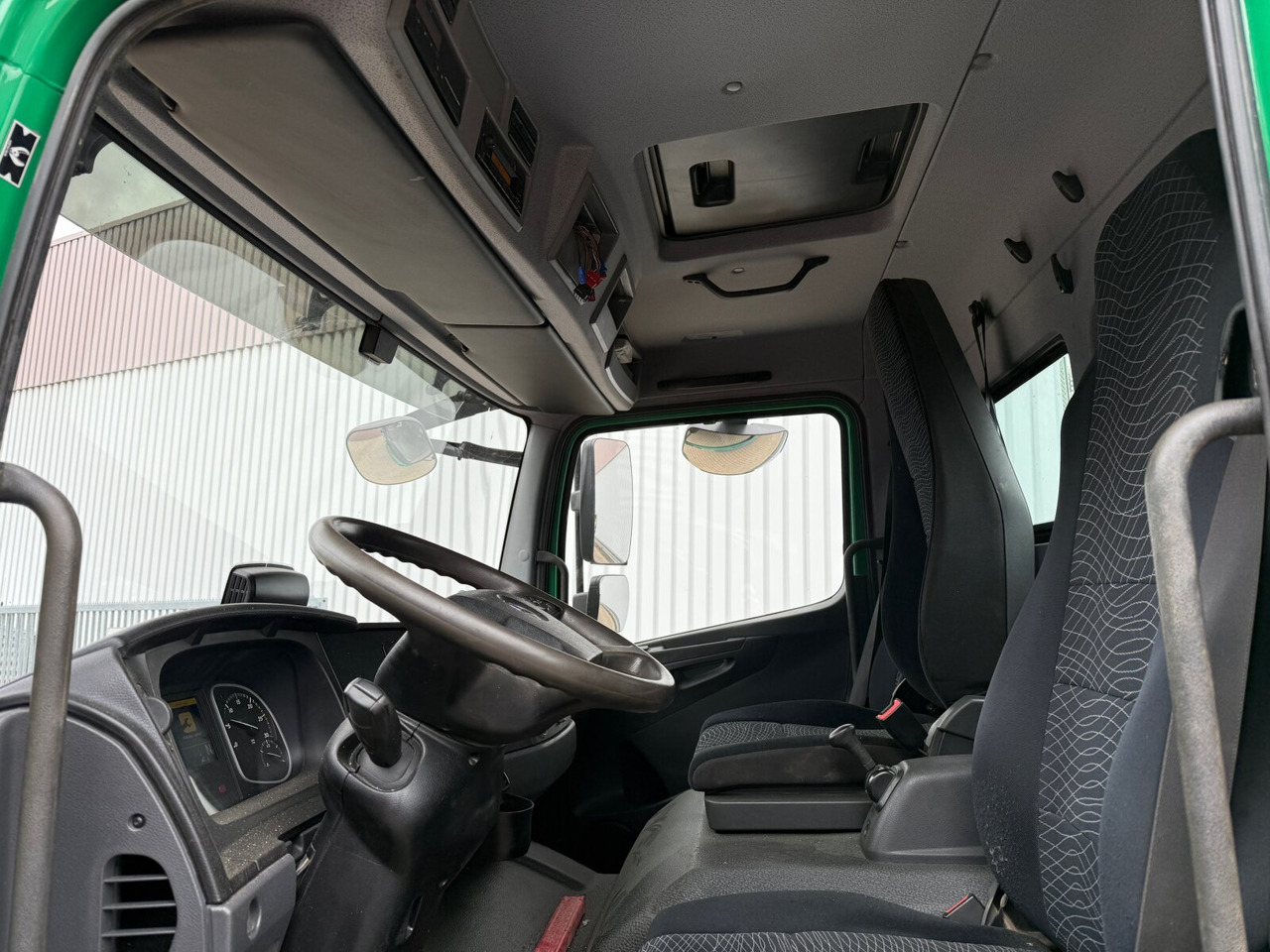Mercedes-Benz Atego 1530 AK 4x4 Atego 1530 AK 4x4 - Camión volquete: foto 2 Mercedes-Benz Atego 1530 AK 4x4 Atego 1530 AK 4x4 - Camión volquete: foto 2