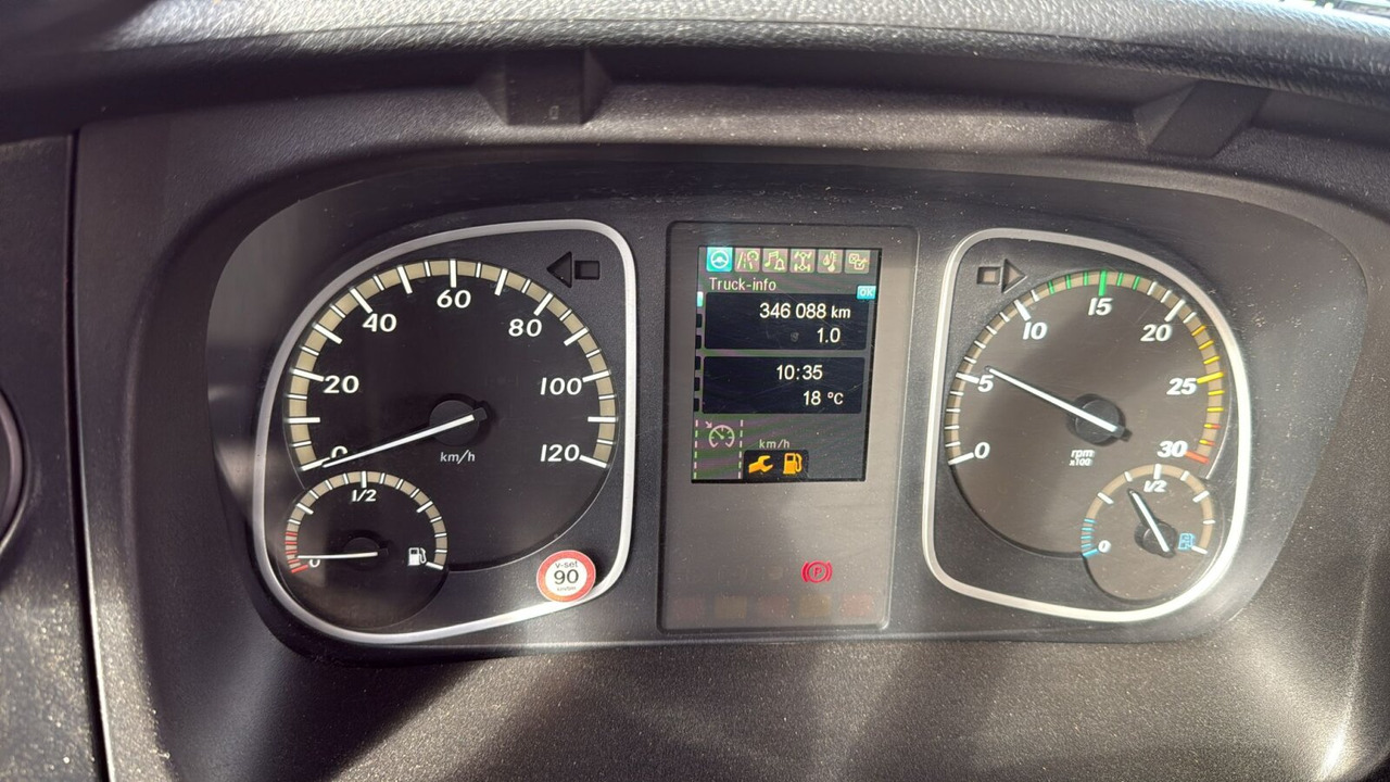 Mercedes-Benz Atego 1627 L 4x2 Atego 1627 L 4x2, 6-Zylinder, Motorabtrieb - Camión chasis: foto 3 Mercedes-Benz Atego 1627 L 4x2 Atego 1627 L 4x2, 6-Zylinder, Motorabtrieb - Camión chasis: foto 3