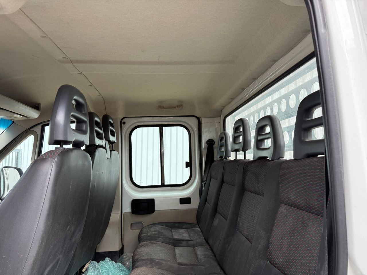 Peugeot Boxer 4x2 Doka Boxer 4x2 Doka - Furgoneta caja abierta, Furgoneta combi: foto 4 Peugeot Boxer 4x2 Doka Boxer 4x2 Doka - Furgoneta caja abierta, Furgoneta combi: foto 4