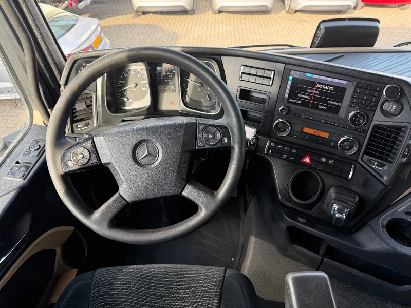 Cabeza tractora Mercedes-Benz Actros 1845 RETARDER + KIPPER HYDRAULIC + EURO 6 + AIRCO: foto 8 Cabeza tractora Mercedes-Benz Actros 1845 RETARDER + KIPPER HYDRAULIC + EURO 6 + AIRCO: foto 8