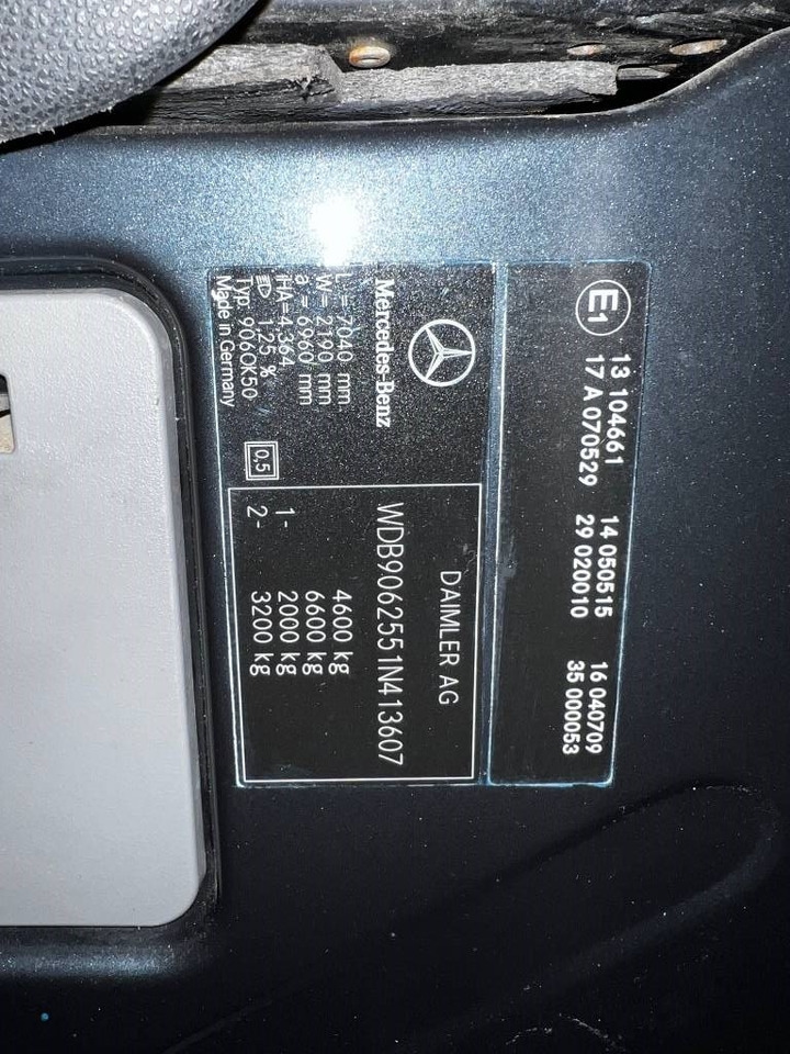 Leasing de Mercedes-Benz 515 CDI Mercedes-Benz 515 CDI: foto 34 Leasing de Mercedes-Benz 515 CDI Mercedes-Benz 515 CDI: foto 34