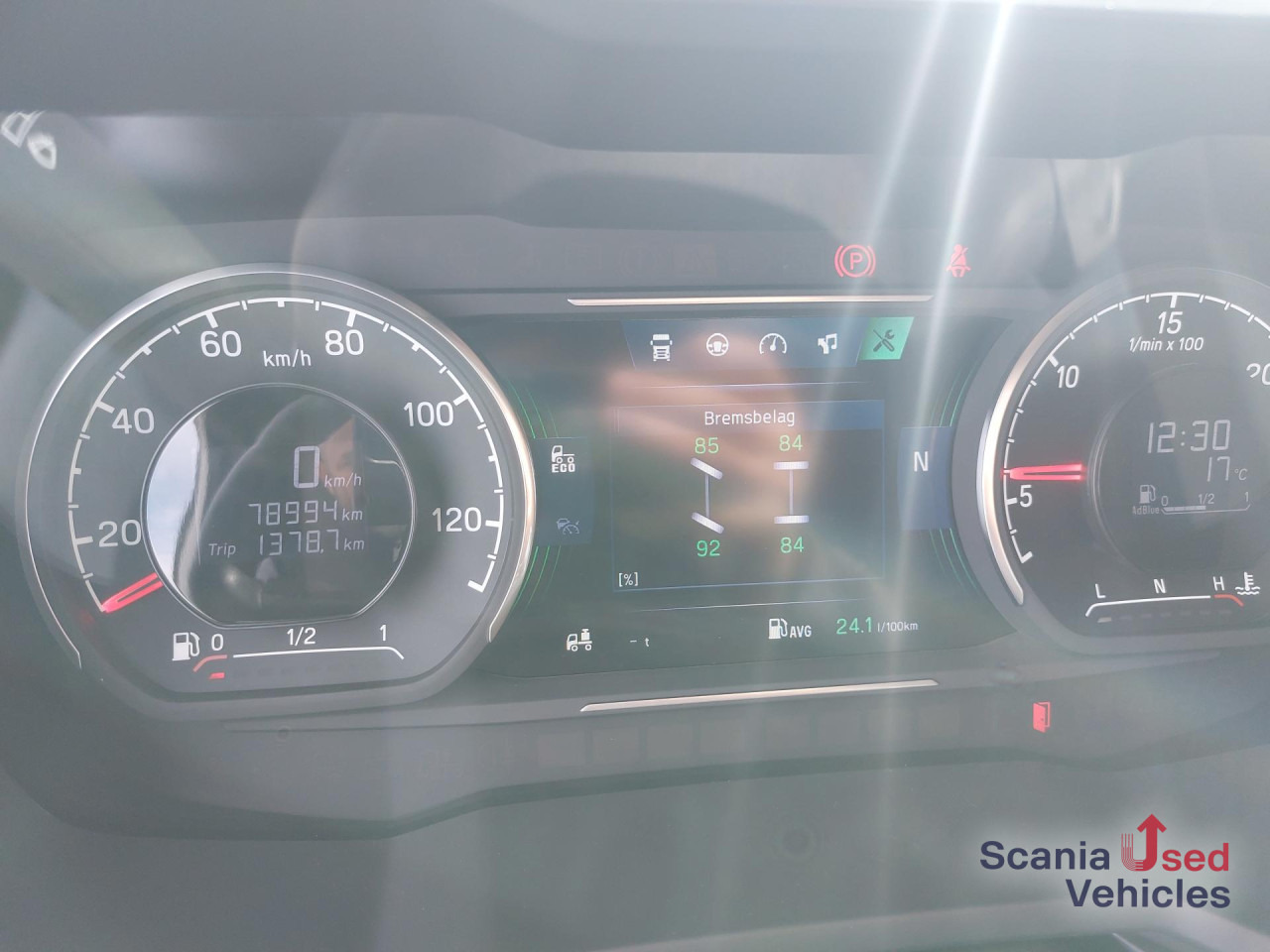 SCANIA R 460 A4x2NA - Kipphydraulik!!! - Cabeza tractora: foto 5 SCANIA R 460 A4x2NA - Kipphydraulik!!! - Cabeza tractora: foto 5