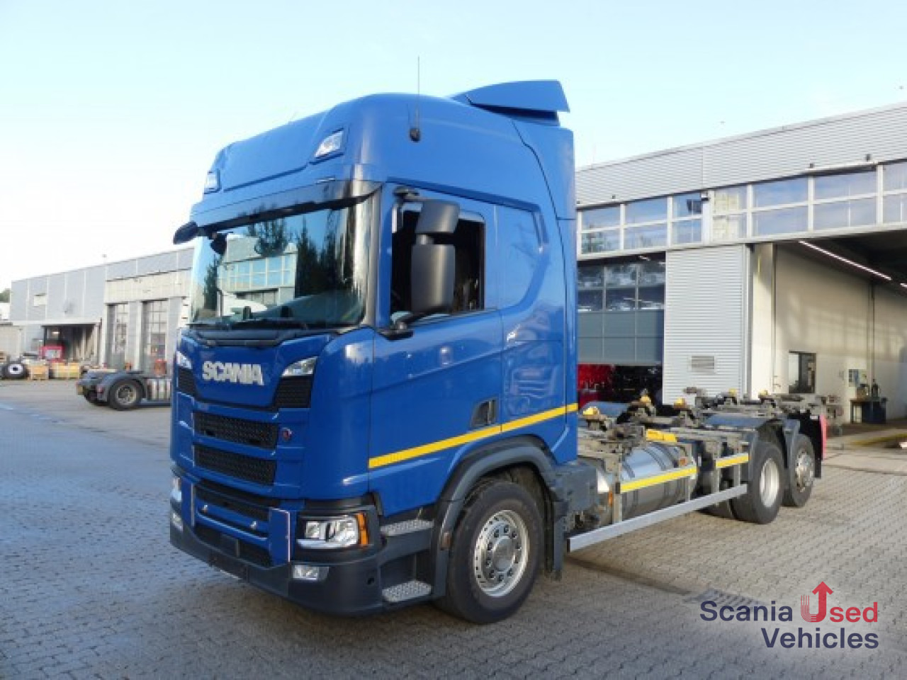 SCANIA R 410 B6x2*4NB - Camión portacontenedore/ Intercambiable: foto 1 SCANIA R 410 B6x2*4NB - Camión portacontenedore/ Intercambiable: foto 1