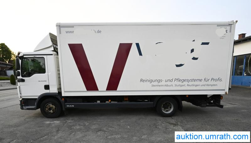 MAN (V181) MAN TGL 12.250 4x2 L/BL Koffer Ladebordwand Klimaautomatik NAVI Luftfederung Automatikgetriebe EURO 6 - Camión caja cerrada: foto 1 MAN (V181) MAN TGL 12.250 4x2 L/BL Koffer Ladebordwand Klimaautomatik NAVI Luftfederung Automatikgetriebe EURO 6 - Camión caja cerrada: foto 1