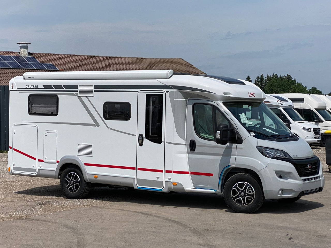 LMC T 662 Grey Selection, Markise,Navi, - Autocaravana perfilada: foto 1 LMC T 662 Grey Selection, Markise,Navi, - Autocaravana perfilada: foto 1