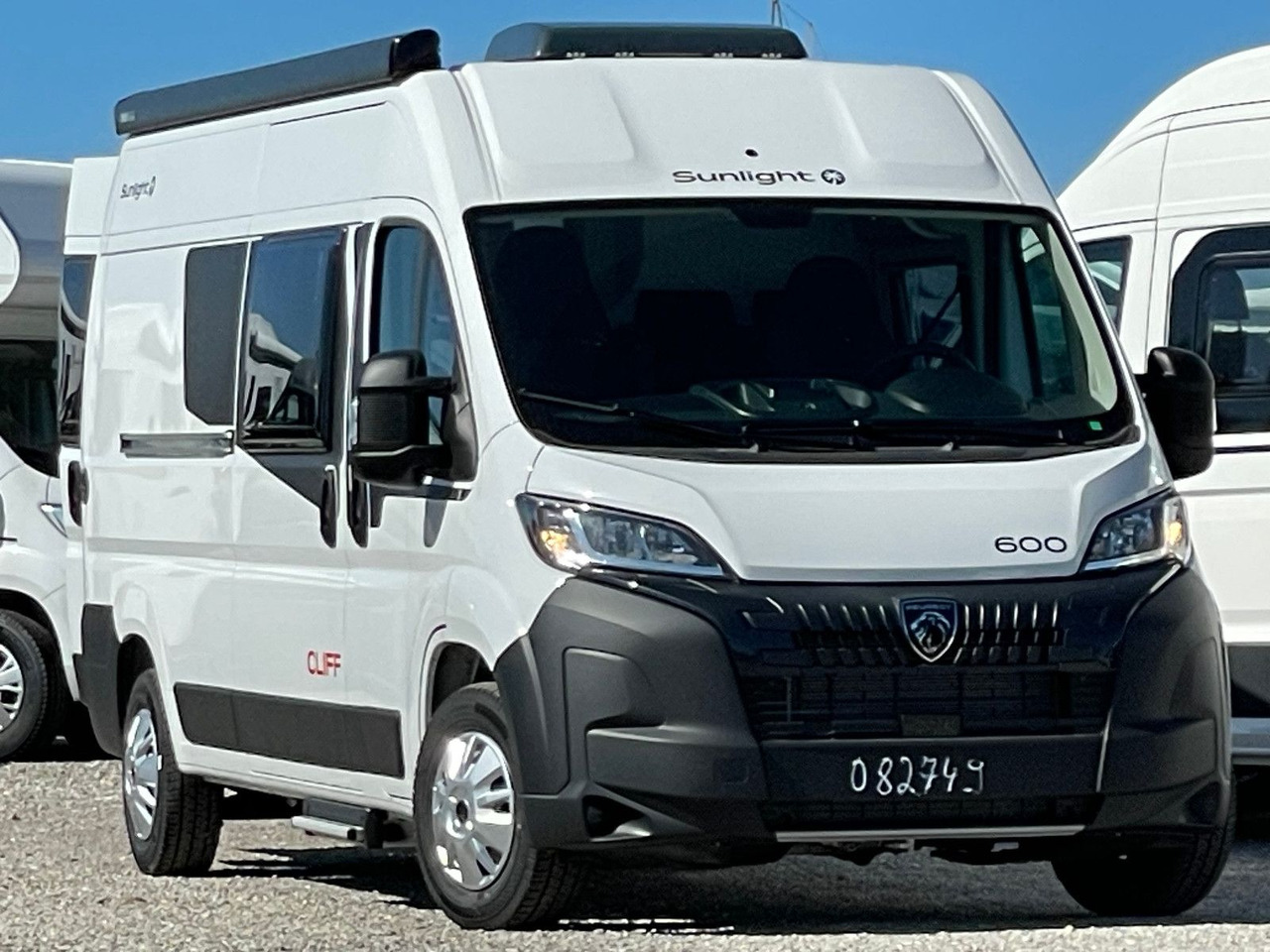 Sunlight Camper Van Cliff 600 Entry - Cámper: foto 1 Sunlight Camper Van Cliff 600 Entry - Cámper: foto 1