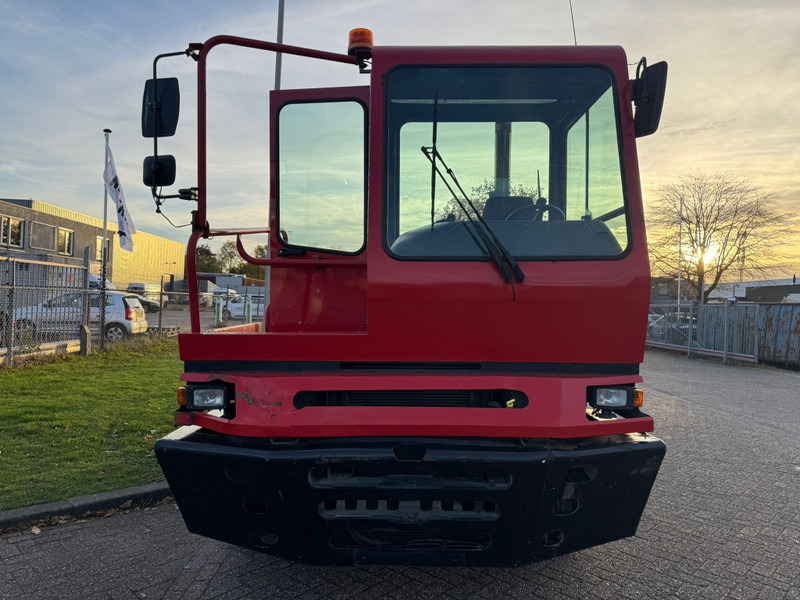 Terberg YT182 / Klima / NL Truck - Tractor industrial: foto 5 Terberg YT182 / Klima / NL Truck - Tractor industrial: foto 5