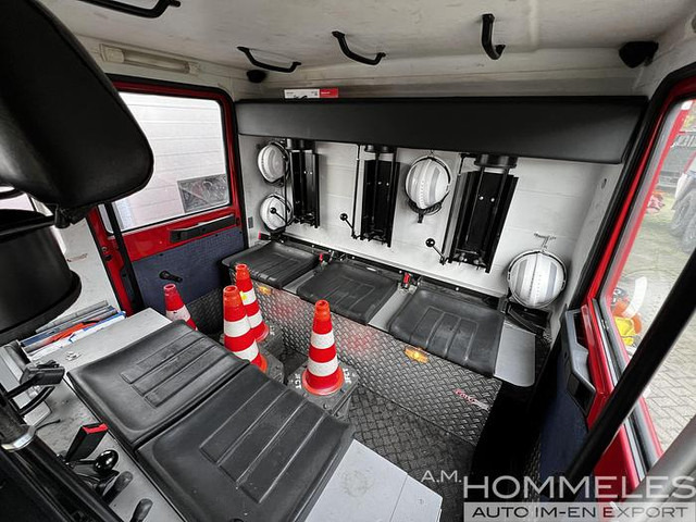 MAN 14.225 - Camión de bomberos: foto 4 MAN 14.225 - Camión de bomberos: foto 4