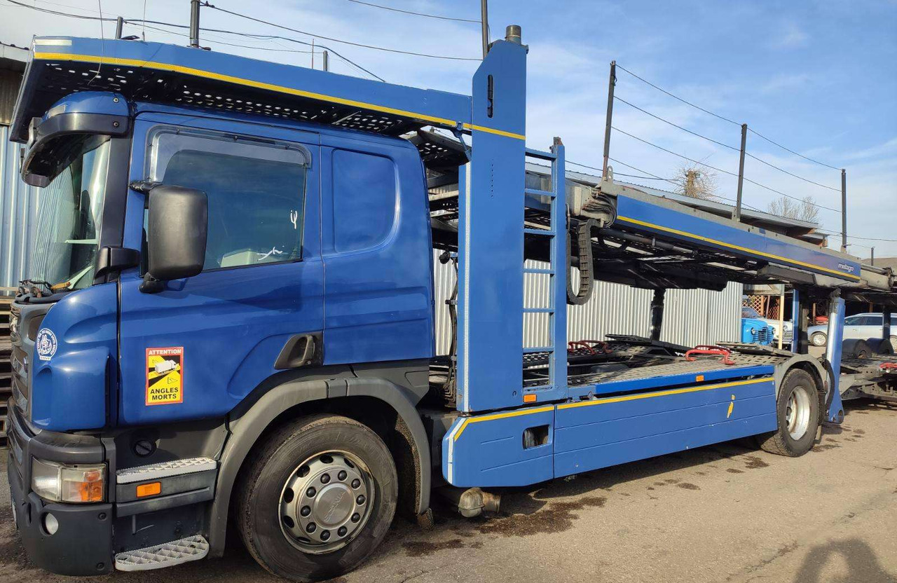 Scania P 380 LB - Camión portavehículos: foto 2 Scania P 380 LB - Camión portavehículos: foto 2