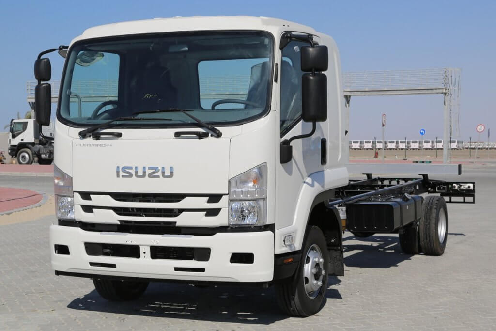 ISUZU FRR – 11 Ton GVW, Payload 7 Ton 4×2 Single Cabin Chassis with AC MY24 - Camión chasis: foto 1 ISUZU FRR – 11 Ton GVW, Payload 7 Ton 4×2 Single Cabin Chassis with AC MY24 - Camión chasis: foto 1
