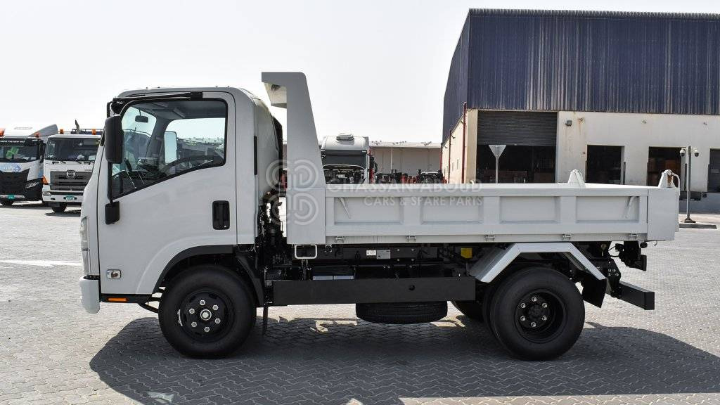 ISUZU NPR 75 DUMP TRUCK - Camión volquete: foto 2 ISUZU NPR 75 DUMP TRUCK - Camión volquete: foto 2