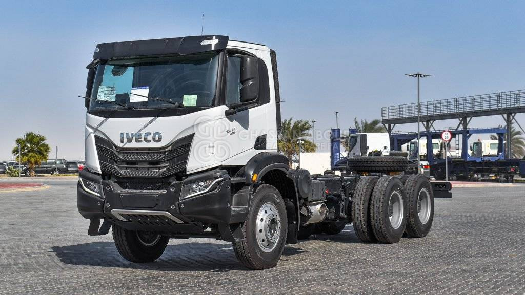 IVECO T-WAY Chassis 6×4 AD380T47H WHEELBASE 4500 MY25 - Camión chasis: foto 1 IVECO T-WAY Chassis 6×4 AD380T47H WHEELBASE 4500 MY25 - Camión chasis: foto 1