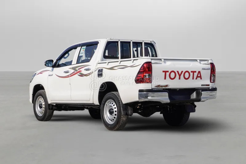 Toyota Hilux 4X4 - Pick-up: foto 3 Toyota Hilux 4X4 - Pick-up: foto 3