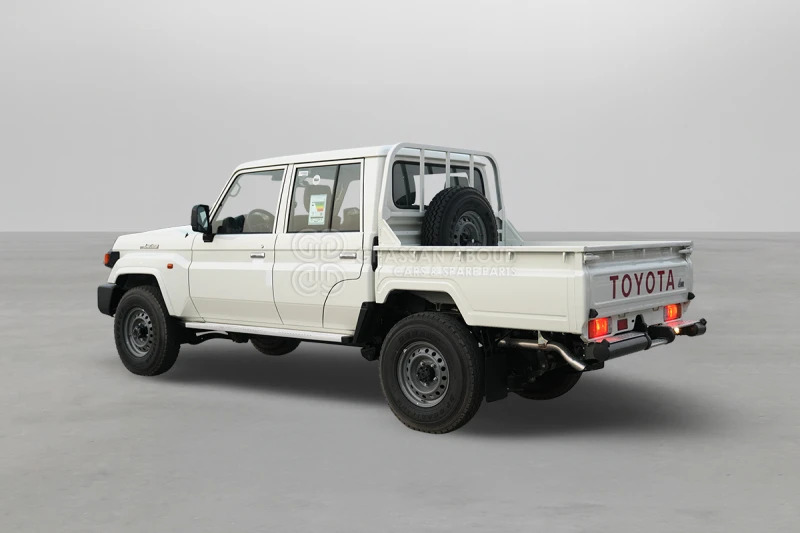 Toyota Land Cruiser Pick Up LC79 4X4 DC - Pick-up: foto 2 Toyota Land Cruiser Pick Up LC79 4X4 DC - Pick-up: foto 2