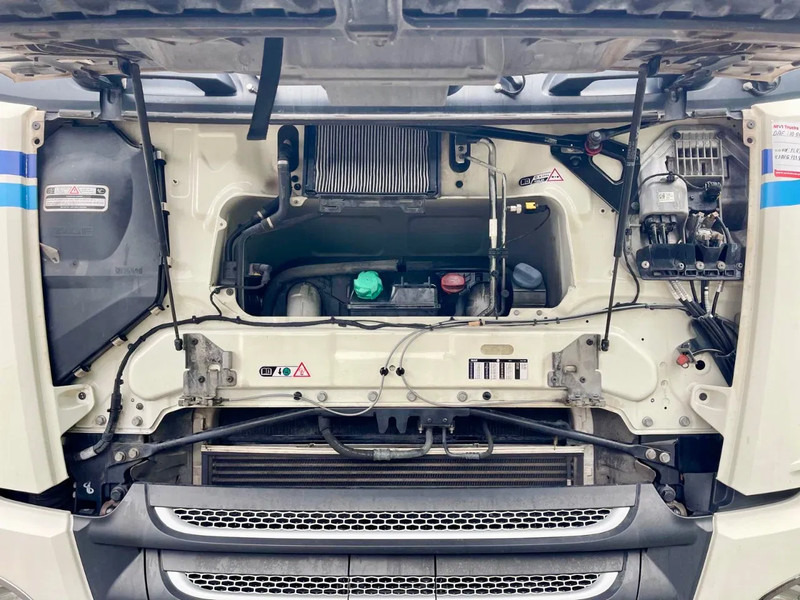 DAF XF 480 HYDRAULIC, PARKING CLIMA, FRIGO - Cabeza tractora: foto 3 DAF XF 480 HYDRAULIC, PARKING CLIMA, FRIGO - Cabeza tractora: foto 3