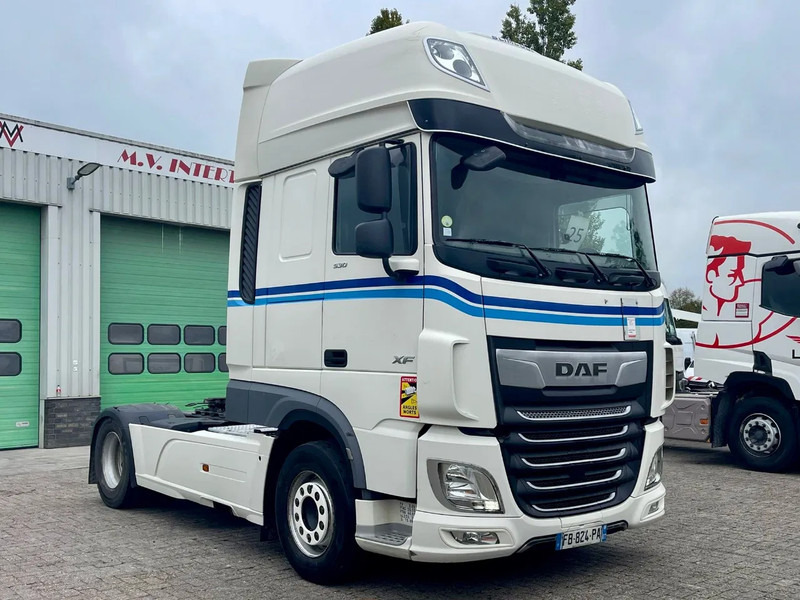 DAF XF 530 PARKING CLIMA, FRIGO - Cabeza tractora: foto 3 DAF XF 530 PARKING CLIMA, FRIGO - Cabeza tractora: foto 3