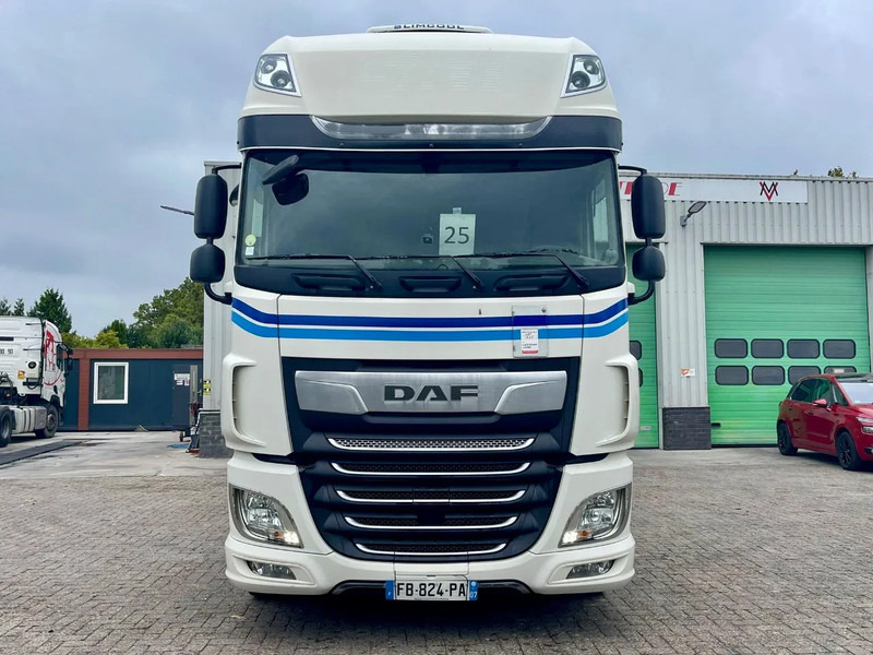 DAF XF 530 PARKING CLIMA, FRIGO - Cabeza tractora: foto 2 DAF XF 530 PARKING CLIMA, FRIGO - Cabeza tractora: foto 2