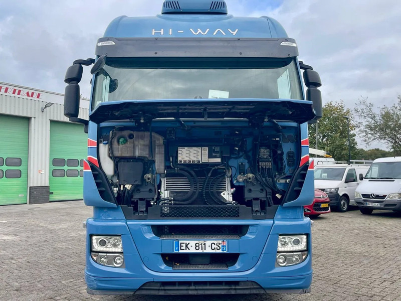 Iveco Stralis 480 TOP state! RETARDER, FRIGO, 2X FUEL TANK, PARKING AIRCO - Cabeza tractora: foto 4 Iveco Stralis 480 TOP state! RETARDER, FRIGO, 2X FUEL TANK, PARKING AIRCO - Cabeza tractora: foto 4