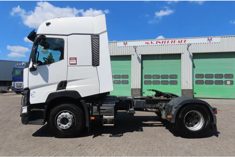 Renault T460 X- ROAD, RETARDER, Euro 6, (ORIGINAL FRANCE TRUCK) - Cabeza tractora: foto 4 Renault T460 X- ROAD, RETARDER, Euro 6, (ORIGINAL FRANCE TRUCK) - Cabeza tractora: foto 4