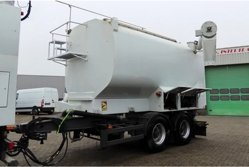 Samro AUGER + Air. 4 comp. - Remolque cisterna: foto 3 Samro AUGER + Air. 4 comp. - Remolque cisterna: foto 3