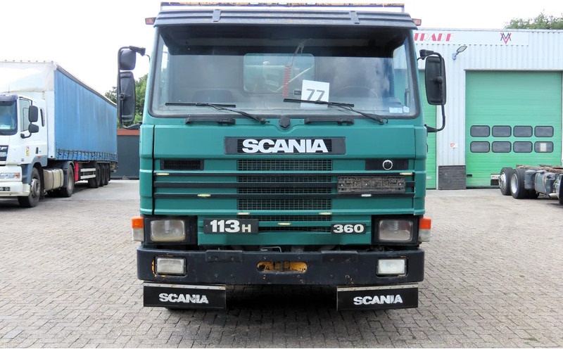 Scania P113-360 8x4 FULL SPRING! SUPER CONDITION! - Camión volquete: foto 3 Scania P113-360 8x4 FULL SPRING! SUPER CONDITION! - Camión volquete: foto 3