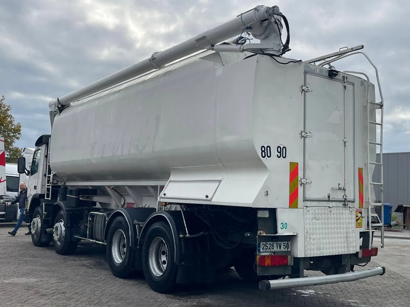 Volvo FM 12.380 8X4 SILO AUGER / AIR GREAT CONDITION / fully serviced! - Camión cisterna: foto 5 Volvo FM 12.380 8X4 SILO AUGER / AIR GREAT CONDITION / fully serviced! - Camión cisterna: foto 5