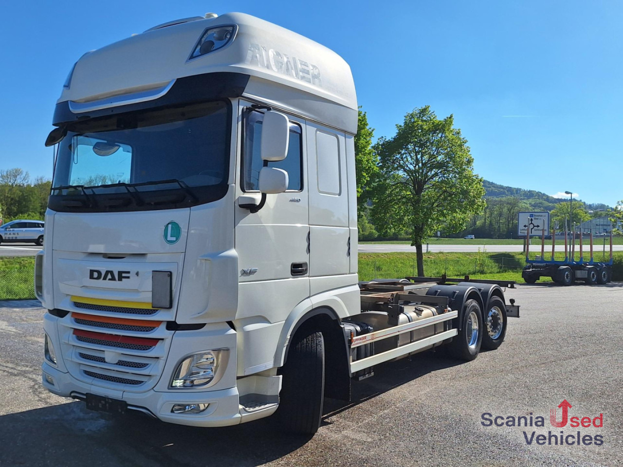 DAF XF 480 6X2 BDF Super Space Lenkachse ! - Camión portacontenedore/ Intercambiable: foto 1 DAF XF 480 6X2 BDF Super Space Lenkachse ! - Camión portacontenedore/ Intercambiable: foto 1