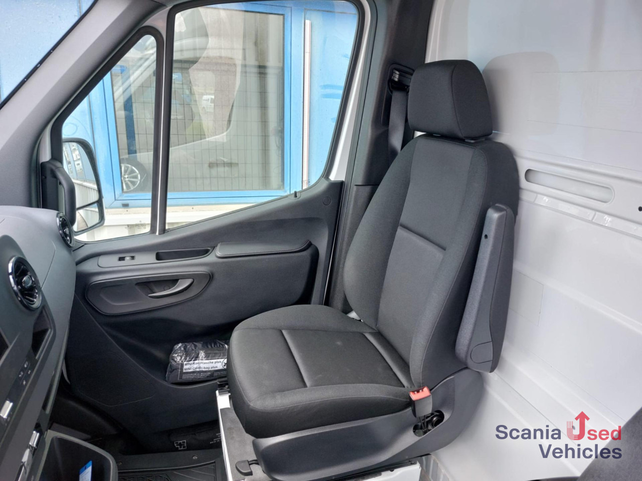 MERCEDES-BENZ Sprinter 316 CDI KOFFER Ladebordwand - Furgoneta caja cerrada: foto 2 MERCEDES-BENZ Sprinter 316 CDI KOFFER Ladebordwand - Furgoneta caja cerrada: foto 2