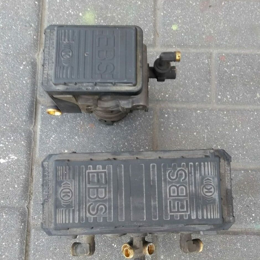 Knorr-Bremse SCANIA Scania - Válvula de freno para Camión: foto 2 Knorr-Bremse SCANIA Scania - Válvula de freno para Camión: foto 2