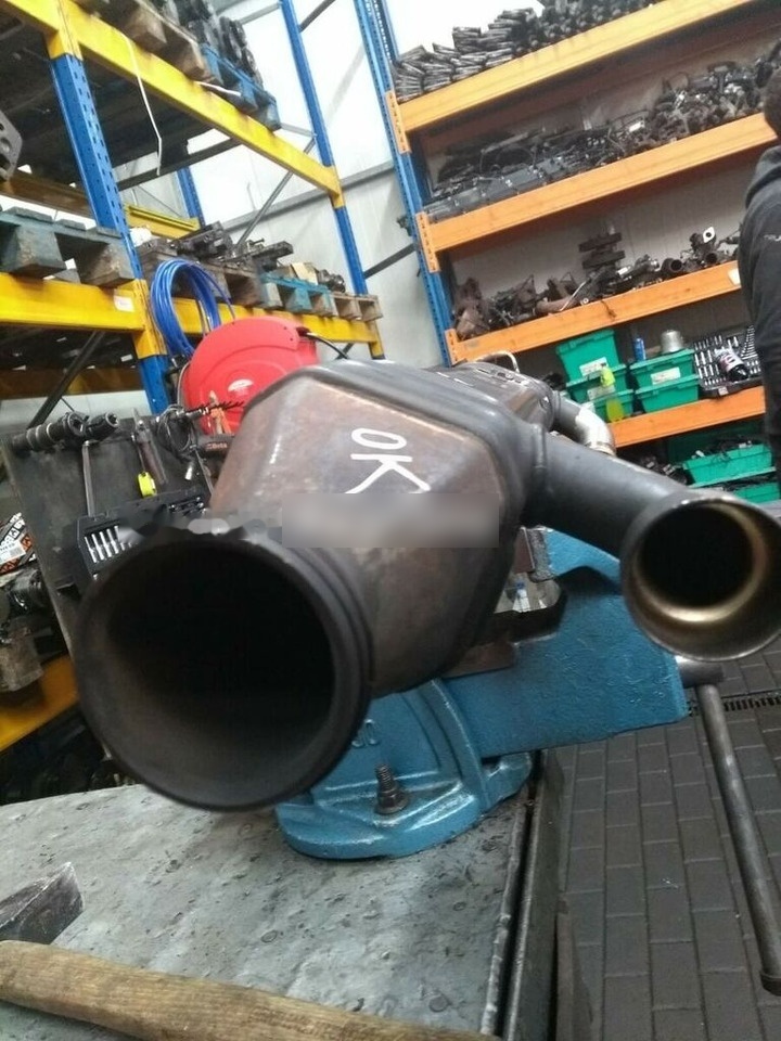 Scania R SERIES - Motor y piezas para Camión: foto 2 Scania R SERIES - Motor y piezas para Camión: foto 2
