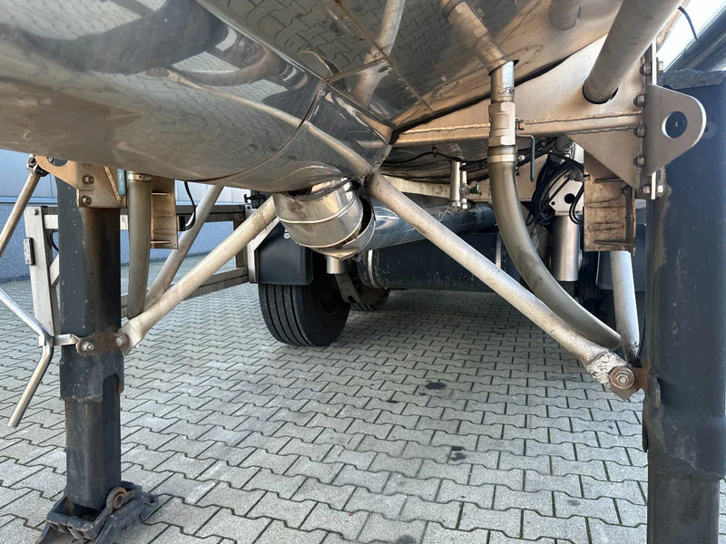 Semirremolque cisterna para transporte de alimentos Feldbinder FOOD / LEVENSMIDDELEN/ LEBENSMITTEL / 33.500L / 3-COMP / PUMP / NL-trailer / APK: 05-2026: foto 17